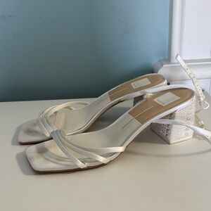 Dolce Vita pearl white heels